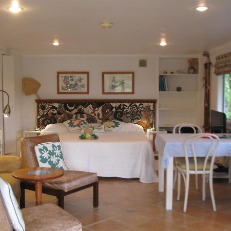 Aimeo Cottage 러셀 외부 사진