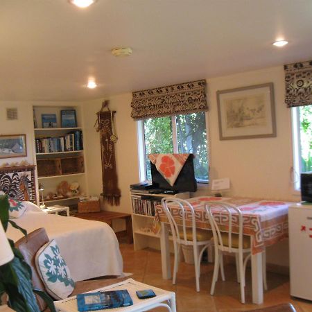 Aimeo Cottage 러셀 외부 사진